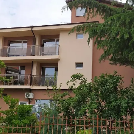 Maison d'hôtes къща, за гости мери Tchernomorets