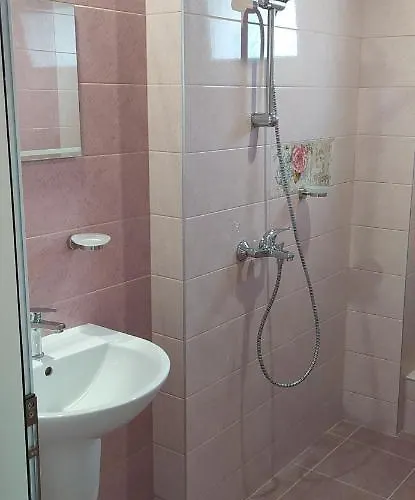 къща, за гости мери