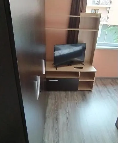 къща, за гости мери 3* 체르노모레츠